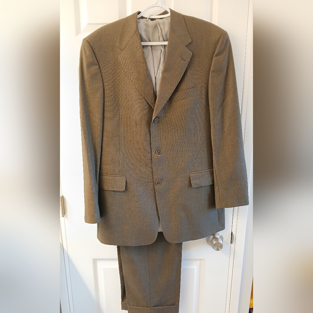 Vintage Hart Schaffner Marx for Rosenblum’s Jacksonville Men’s 2-Piece Suit 41R